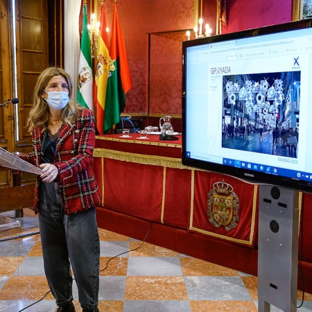 Eva Martín durante la presentación del alumbrado navideño (AYTO. GRANADA) Eva Martín durante la presentación del alumbrado navideño (AYTO. GRANADA)