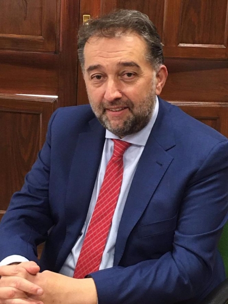 Juan Carlos Torres asume la dirección de la Empresa Municipal de Aguas (EMASAGRA) Juan Carlos Torres asume la dirección de la Empresa Municipal de Aguas (EMASAGRA)