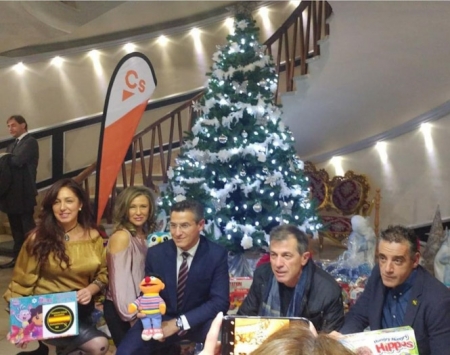 Recogida de juguetes organizada por CS (CIUDADANOS) Recogida de juguetes organizada por CS (CIUDADANOS)