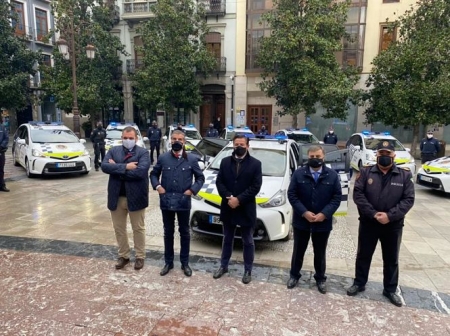 Presentación de los nuevos vehículos de la Policía Local (AYTO. GRANADA) Presentación de los nuevos vehículos de la Policía Local (AYTO. GRANADA)
