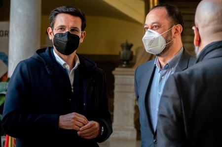 Francisco Cuenca y Alfonso Rodríguez Gómez de Celis, del PSOE (PSOE) Francisco Cuenca y Alfonso Rodríguez Gómez de Celis, del PSOE (PSOE)