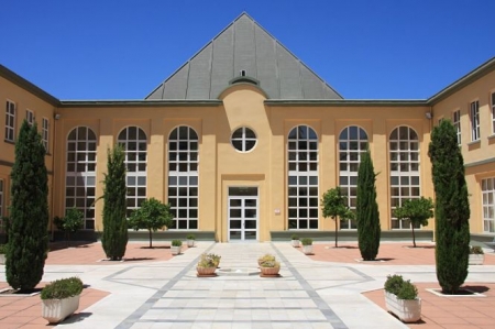 Fachada de la Escuela Andaluza de salud Publica (EASP) Fachada de la Escuela Andaluza de salud Publica (EASP)