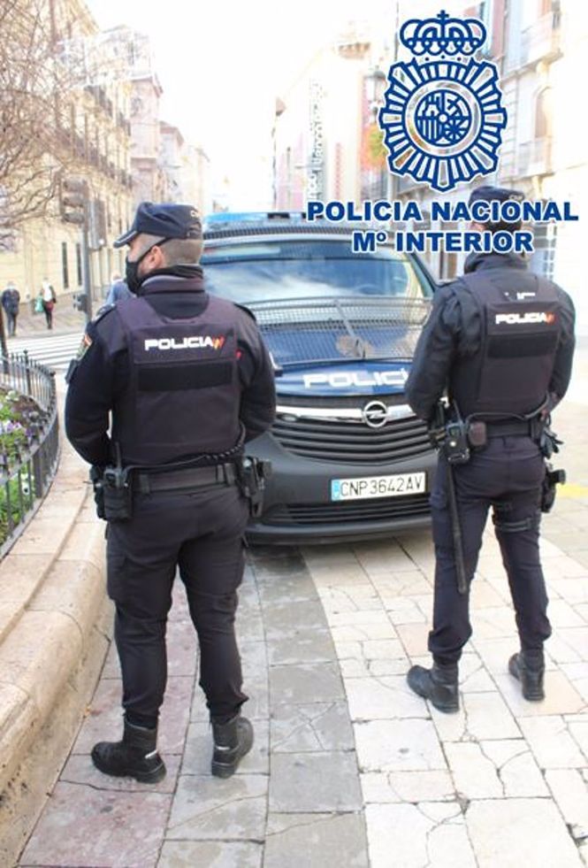 Patrulla de la Policía Nacional (POLICÍA NACIONAL)