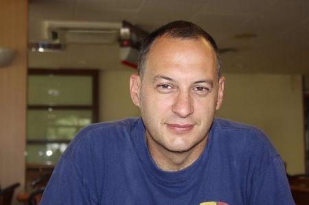 El Granadino Rafael Ruiz Pleguezuelos Gana El Premio Tiflos De Novela 2020 (ONCE) El Granadino Rafael Ruiz Pleguezuelos Gana El Premio Tiflos De Novela 2020 (ONCE)