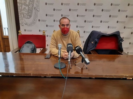 El Concejal de Podemos-IU en el Ayuntamiento de Granada, Francisco Puentedura (PODEMOS-IU) El Concejal de Podemos-IU en el Ayuntamiento de Granada, Francisco Puentedura (PODEMOS-IU)