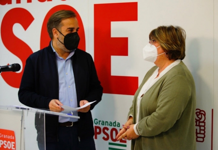 Ana Muñoz y Jacobo Calvo en rueda de prensa (PSOE) Ana Muñoz y Jacobo Calvo en rueda de prensa (PSOE)