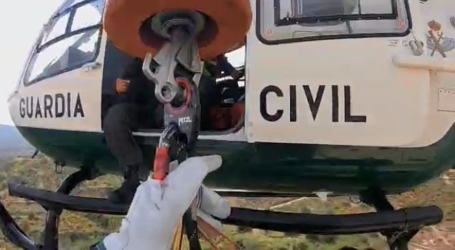 Helicoptero de la Guardia CIvil (GUARDIA CIVIL)