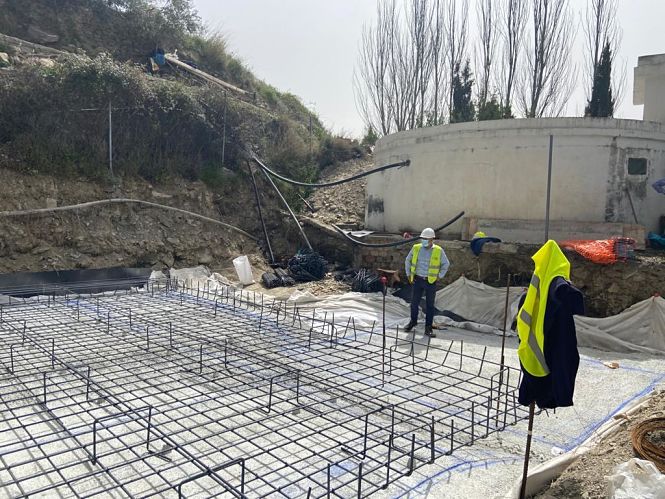 Imagen de la construción del nuevo deposito (JUNTA)