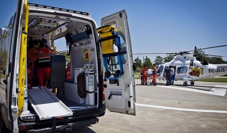 Imagen de una ambulancia (EMERGENCIAS 112 ANDALUCÍA)