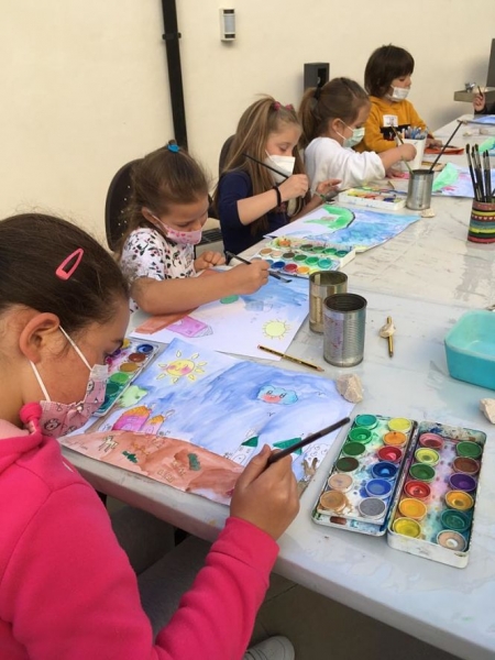 Talleres infantiles celebrados en la Torre de la Alquería de Huétor Tájar (AYTO. HUÉTOR TAJAR) Talleres infantiles celebrados en la Torre de la Alquería de Huétor Tájar (AYTO. HUÉTOR TAJAR)