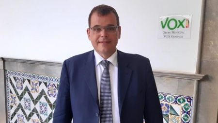 El portavoz de VOX en el Ayuntamiento de Granada, Onofre Miralles (VOX) El portavoz de VOX en el Ayuntamiento de Granada, Onofre Miralles (VOX)