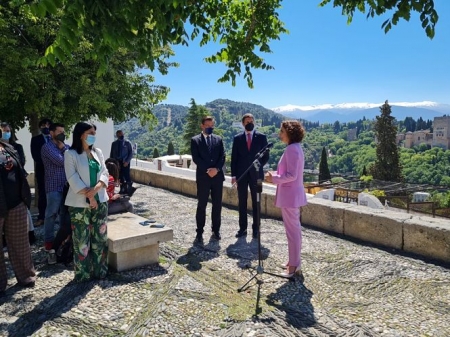Rueda de prensa de Maria Jesús Montero en el Mirador de San Nicolás (DELEGACIÓN DEL GOBIERNO) Rueda de prensa de Maria Jesús Montero en el Mirador de San Nicolás (DELEGACIÓN DEL GOBIERNO)