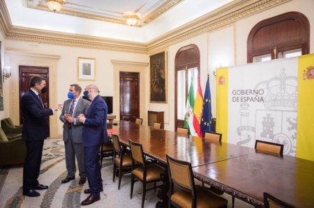 Imagen de la reunión con Pedro Fernández (ICAGR) Imagen de la reunión con Pedro Fernández (ICAGR)