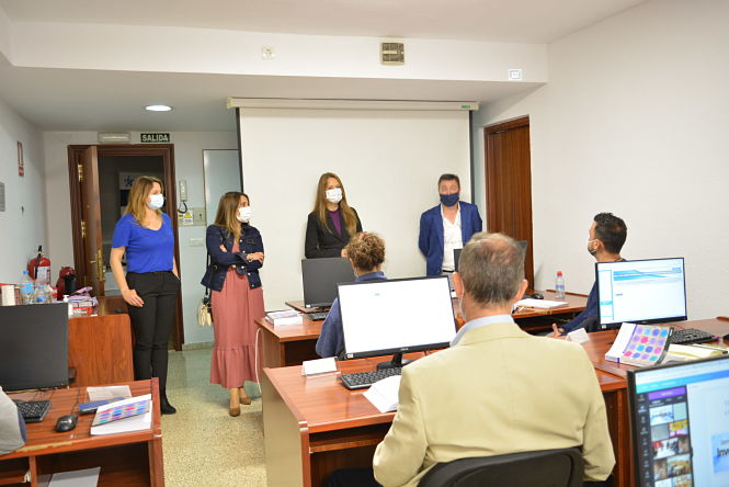La Delegada de empleo ha inaugurado el curso (JUNTA)
