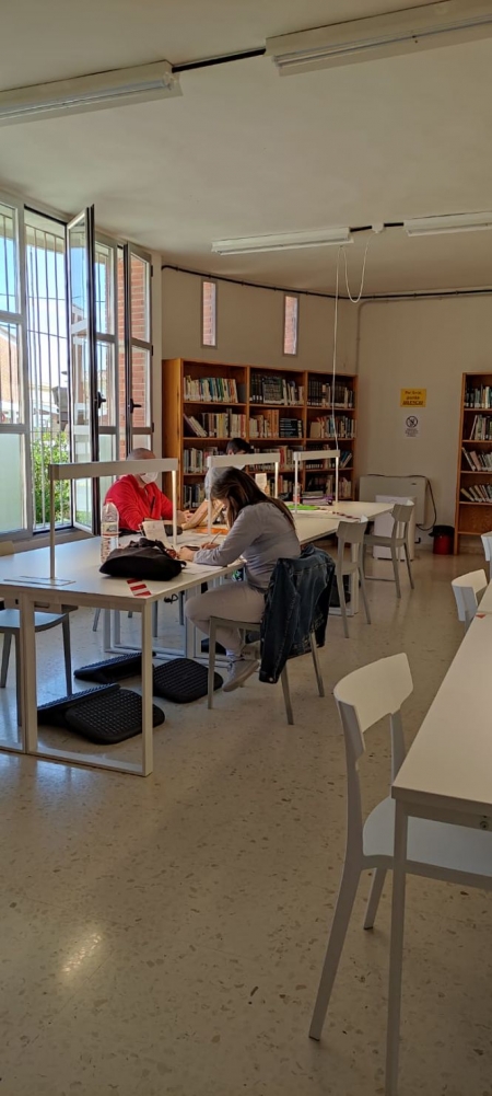 Biblioteca Municipal de Huéscar (AYTO. HIESCAR) Biblioteca Municipal de Huéscar (AYTO. HIESCAR)