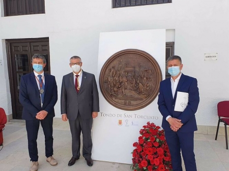 El alcalde de Guadix recibe institucionalmente al nuncio del papa en España (AYUNTAMIENTO DE GUADIX) El alcalde de Guadix recibe institucionalmente al nuncio del papa en España (AYUNTAMIENTO DE GUADIX)