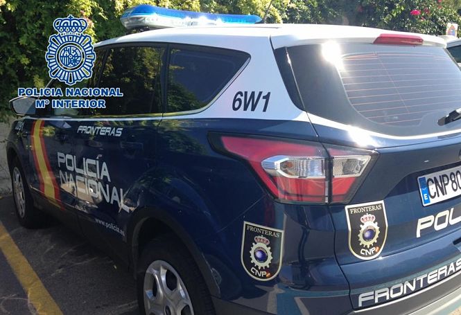 Imagen de un vehículo policial POLICÍA NACIONAL)