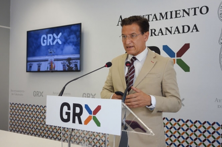 El Alcalde de Granada, Luis Salvador (JAVIER ALGARRA / AYUNTAMIENTO) El Alcalde de Granada, Luis Salvador (JAVIER ALGARRA / AYUNTAMIENTO)