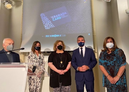 Granada se presenta en un vídeo promocional con motivo de Fitur como un destino integrado por Sierra Nevada, la Costa y la provincia (JAVIER ALGARRA / AYUNTAMIENTO) 