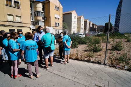 Imagen de la visita al Barrio de Santa Adela (PSOE) Imagen de la visita al Barrio de Santa Adela (PSOE)