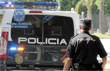 Agentes de la Policía Nacional (POLICIA NACIONAL) Agentes de la Policía Nacional (POLICIA NACIONAL)