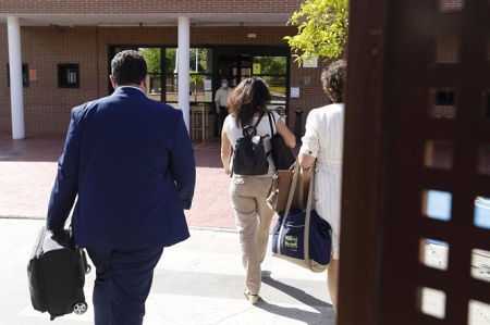 Juana Rivas entrando el pasado 11 de junio al Centro de Inserción Social Matilde Cantos en Granada (ÁLEX CÁMARA - EUROPA PRESS) Juana Rivas entrando el pasado 11 de junio al Centro de Inserción Social Matilde Cantos en Granada (ÁLEX CÁMARA - EUROPA PRESS)