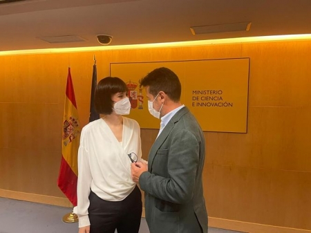 La presidenta de la Agencia Estatal de Investigación, Diana Morant junto al senador del PSOE, Alejandro Zubeldia (PSOE) La presidenta de la Agencia Estatal de Investigación, Diana Morant junto al senador del PSOE, Alejandro Zubeldia (PSOE)