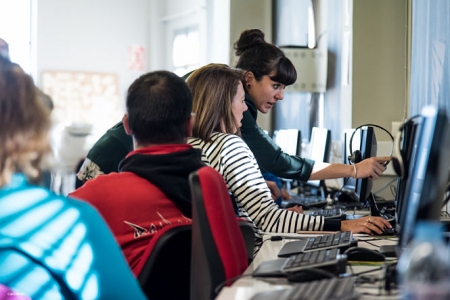 Actividades en un centro Guadalinfo (CONSORCIO FERNANDO DE LOS RÍOS) 