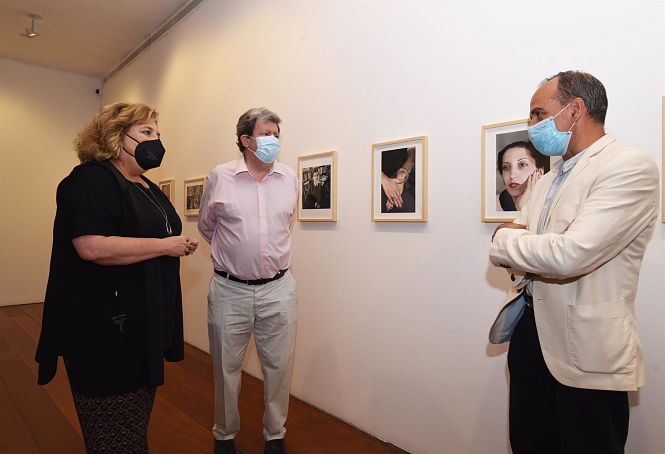 Presentación de la exposición `En el sur tan distante`, en el Centro José Guerrero (R. MARTÍNEZ / DIPGRA) 
