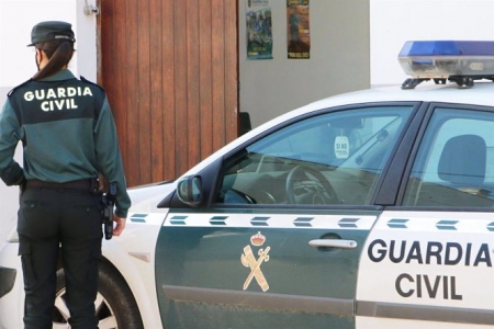 Coche de la Guardia Civil (GUARDIA CIVIL) Coche de la Guardia Civil (GUARDIA CIVIL)
