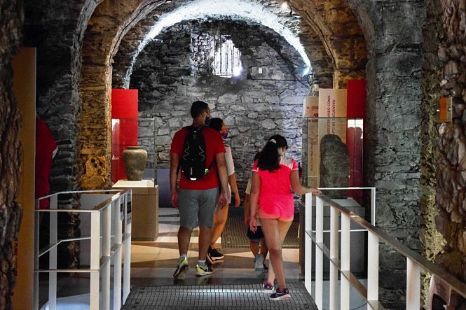 Visita al Museo Cueva Siete Palacios (AYTO. ALMUÑECAR) 