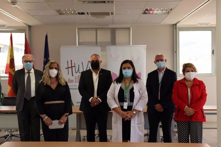 Acuerdo entre el Hospital Virgen de las Nieves y la Fundación Madrina (HOSPITAL VIRGEN DE LAS NIEVES) Acuerdo entre el Hospital Virgen de las Nieves y la Fundación Madrina (HOSPITAL VIRGEN DE LAS NIEVES)