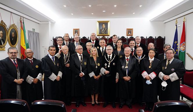 Ingreso de Ana Tárrago en la Real Academia de Jurisprudencia y Legislación de Granada (PEPE VILLOSLADA / REAL ACADEMIA DE LEGISLACIÓN) 