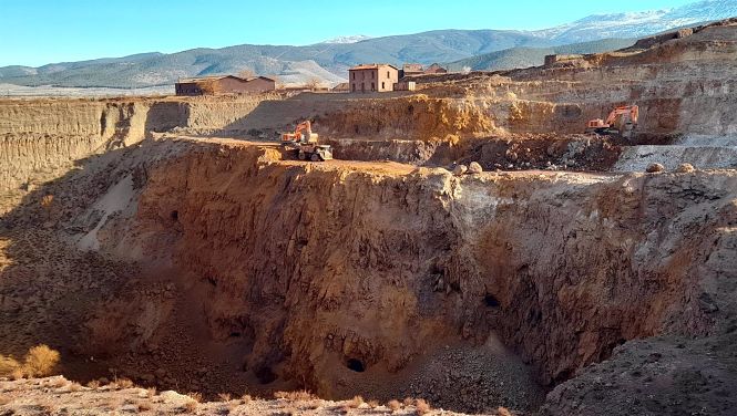 Trabajos en el yacimiento de las minas de Alquife (MINAS DE ALQUIFE S.L.U.) 
