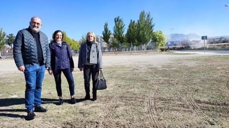 Grupo Municipal de Ciudadanos en los terrenos donde irá el futuro instituto (CIUDADANOS) Grupo Municipal de Ciudadanos en los terrenos donde irá el futuro instituto (CIUDADANOS)