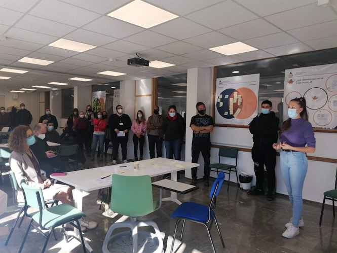 Inauguración de un aula Ateca en el Hermenegildo Lanz (JUNTA)