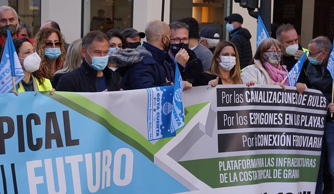 Manifestación por las infraestructuras de la costa (CIUDADANOS)