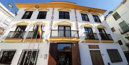 Fachada del Ayuntamiento de Güéjar Sierra (AYTO. GÜÉJAR SIERRA) Fachada del Ayuntamiento de Güéjar Sierra (AYTO. GÜÉJAR SIERRA)