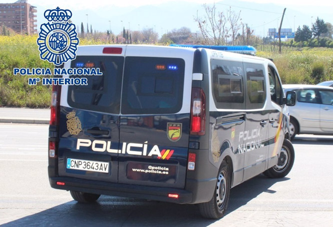 Furgón de la Policía Nacional (POLICÍA NACIONAL)