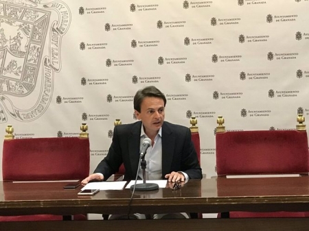 El concejal del PP Juan Antonio Fuentes (PP DE GRANADA) 