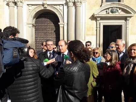 Juan García Montero atiende a los medios en una imagen de archivo (EUROPA PRESS)