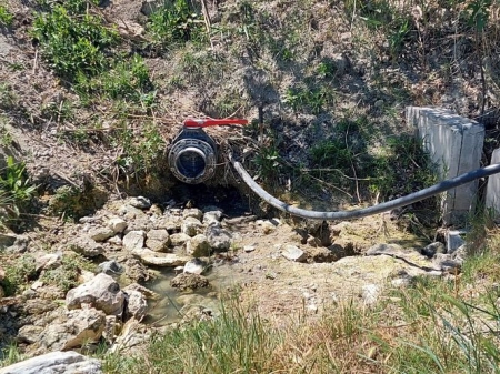 Extracción ilegal de agua en la comarca de Baza (PLATAFORMA DEL RÍO CASTRIL) Extracción ilegal de agua en la comarca de Baza (PLATAFORMA DEL RÍO CASTRIL)