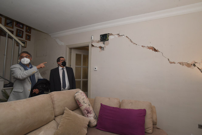 José Entrena visitó una de las casas afectadas en Atarfe (DIPGRA)