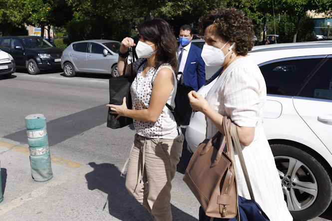 Juana Rivas, acude a el Centro de Inserción Social Matilde Cantos en Granada capital (ÁLEX CÁMARA/ EUROPA PRESS)