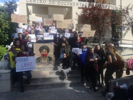 Imagen de archivo de un acto celebrado en Granada pidiendo la liberación de Patrick Zaki (UGR) Imagen de archivo de un acto celebrado en Granada pidiendo la liberación de Patrick Zaki (UGR)