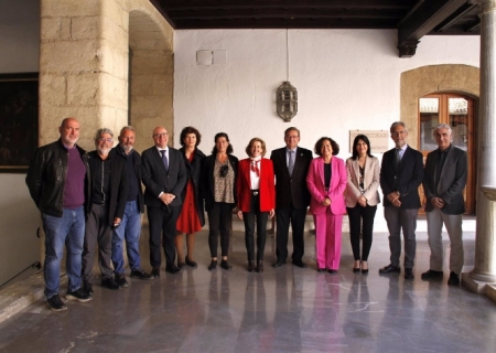 Acuerdo para la dirección y coordinación de todas las actuaciones forenses de exhumación en el Valle de los Caídos (UGR) Acuerdo para la dirección y coordinación de todas las actuaciones forenses de exhumación en el Valle de los Caídos (UGR)