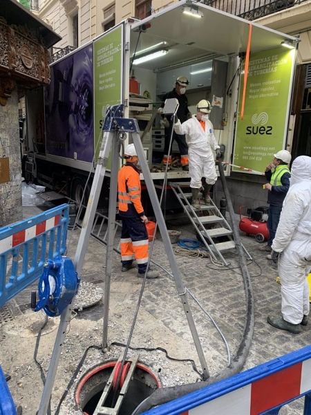 Obra con tecnología sin zanja (Emasagra) Obra con tecnología sin zanja (Emasagra)