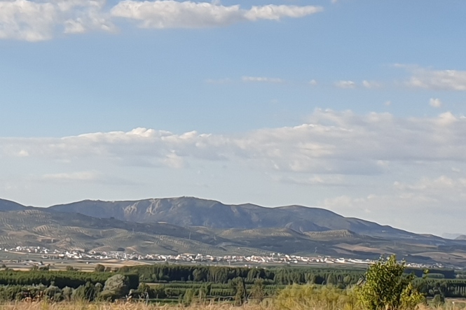 Vista panorámica de Zujaira (WIKIPEDIA) 