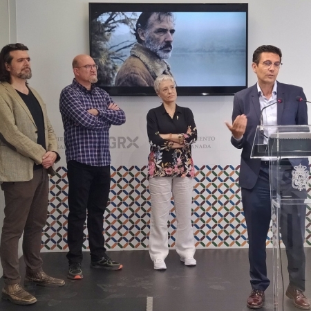 Rueda de prensa presidida por el alcalde de Granada, Francisco Cuenca (JAVIER ALGARRA / AYUNTAMIENTO DE GRANADA) Rueda de prensa presidida por el alcalde de Granada, Francisco Cuenca (JAVIER ALGARRA / AYUNTAMIENTO DE GRANADA)