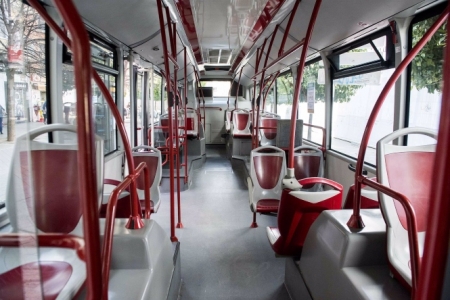 Autobús de Granada, en imagen de archivo (CARLOS GIL/SOPA Images via ZUMA / DPA) Autobús de Granada, en imagen de archivo (CARLOS GIL/SOPA Images via ZUMA / DPA)